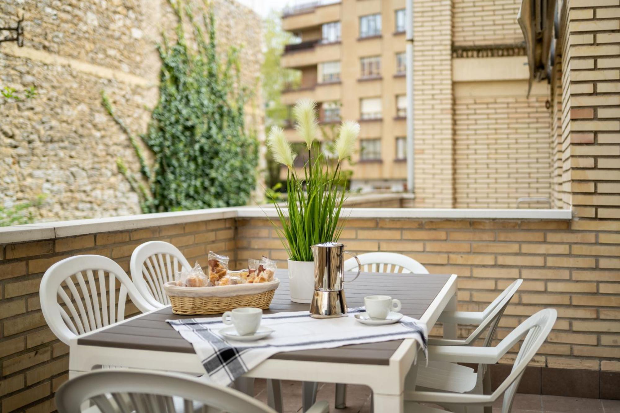 Dolce Vita Centro Vitoria-Gasteiz Ngoại thất bức ảnh