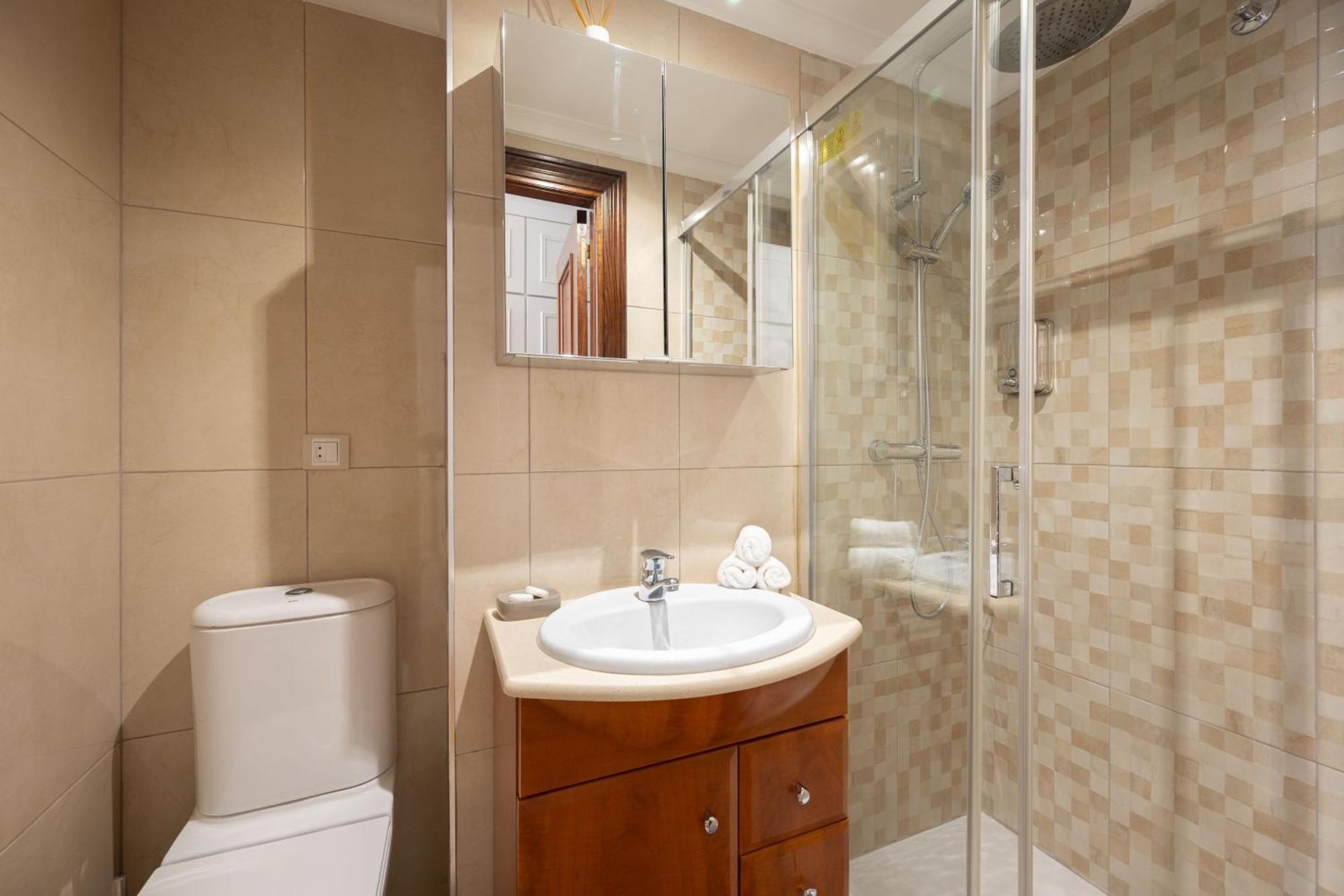 Dolce Vita Centro Vitoria-Gasteiz Ngoại thất bức ảnh