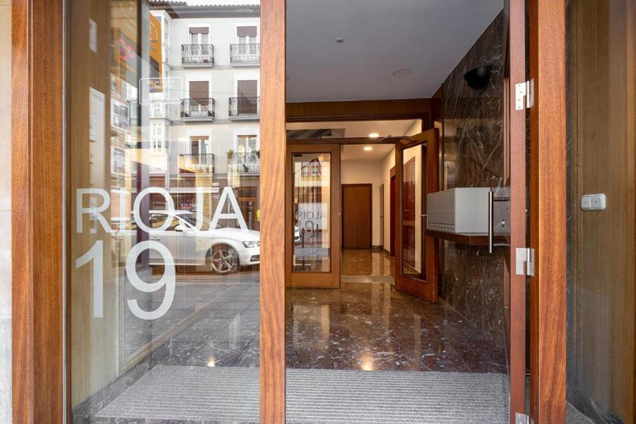 Dolce Vita Centro Vitoria-Gasteiz Ngoại thất bức ảnh